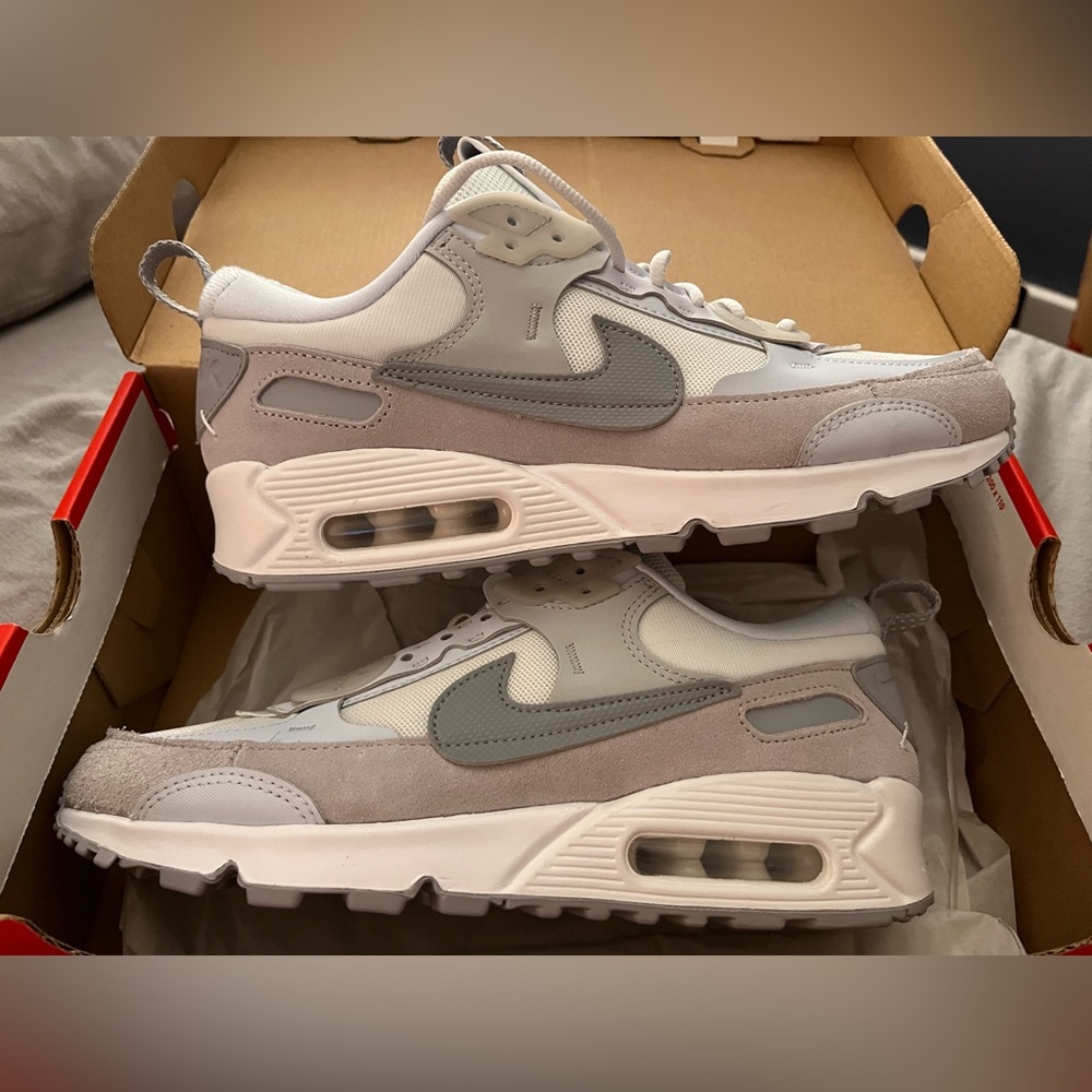 Women’s size 8.5 Nike Air Max 90 Futura